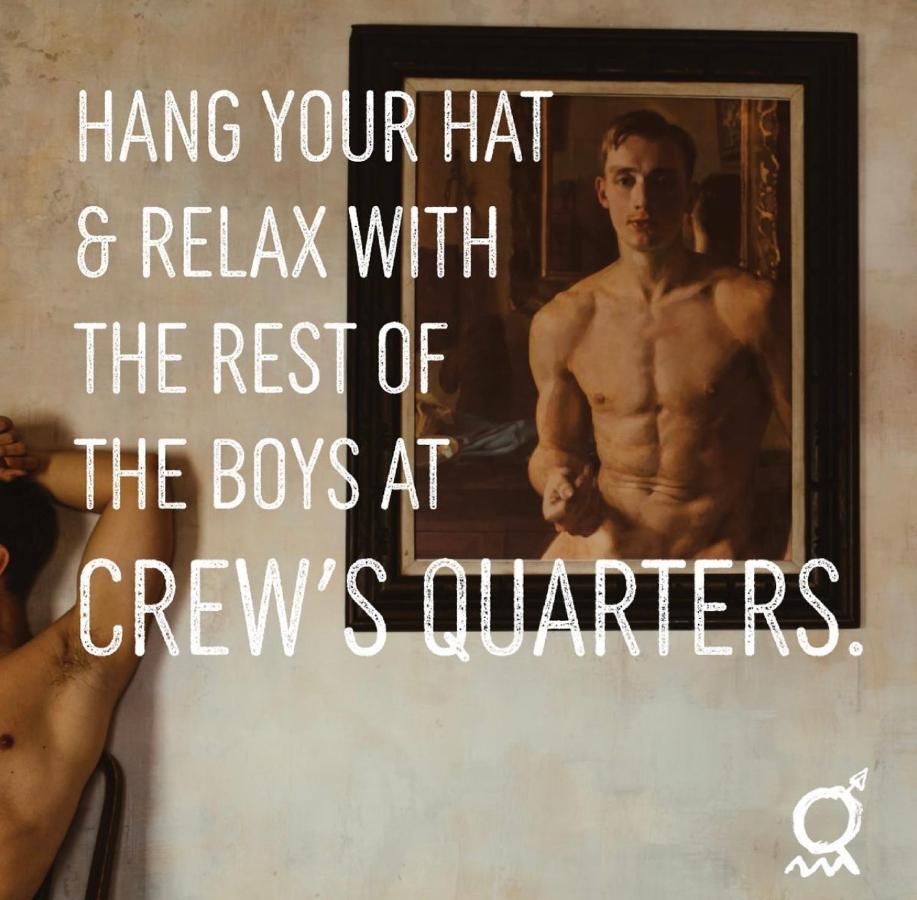 Crew'S Quarters Boarding House - Caters To Men Hotel Провинстаун Екстериор снимка